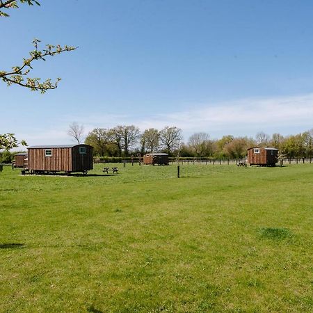 Honeysuckle Farm Holidays By Stay In Suffolk, Monk Soham 우드브리지 외부 사진